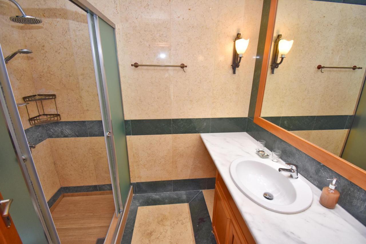 Corfu Resorts Villas Pelekas Bagian luar foto