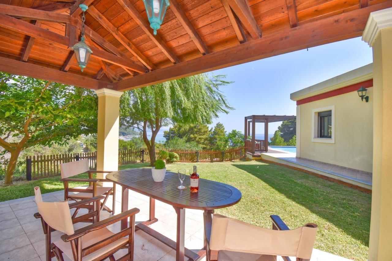Corfu Resorts Villas Pelekas Bagian luar foto