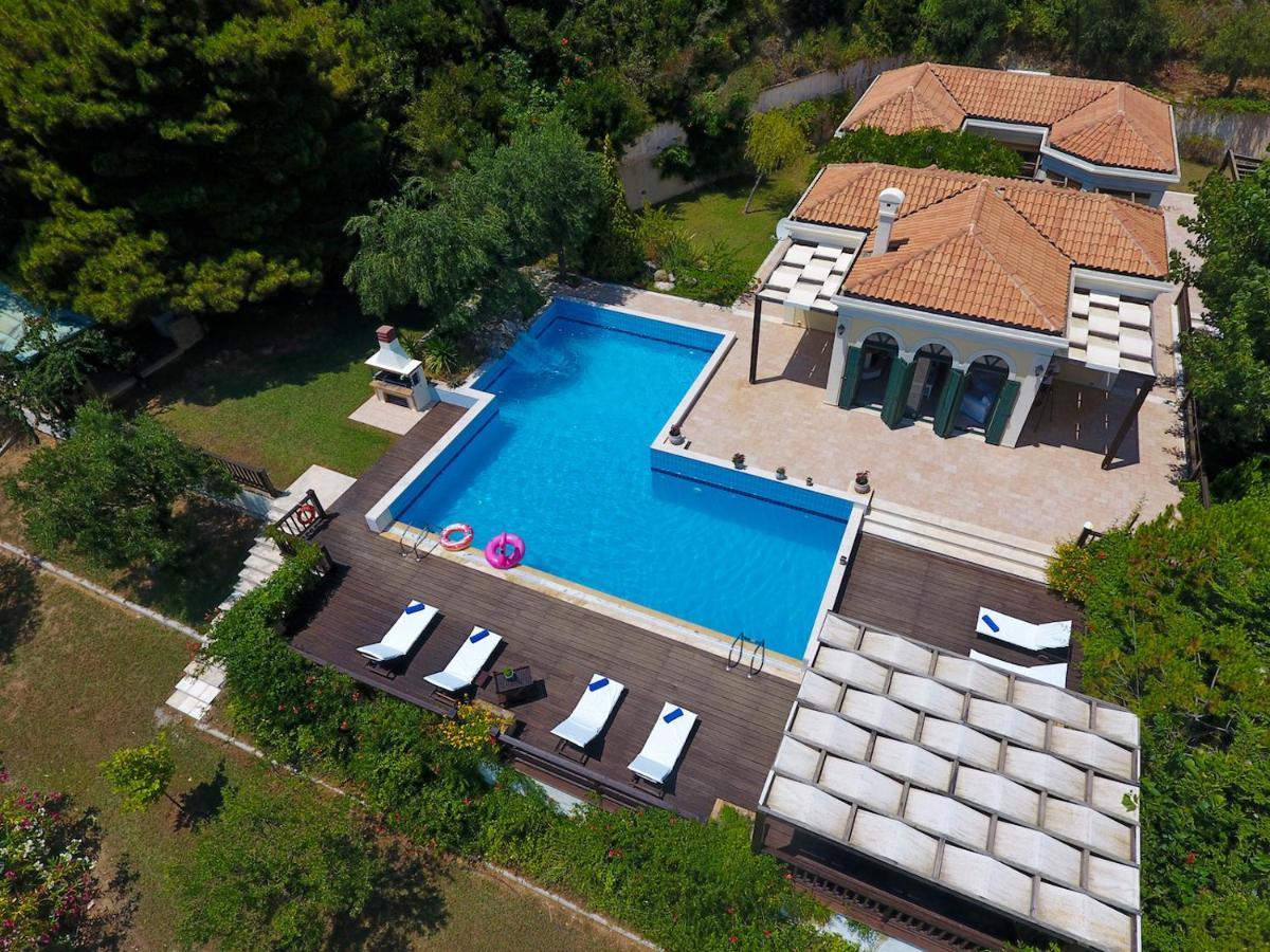 Corfu Resorts Villas Pelekas Bagian luar foto