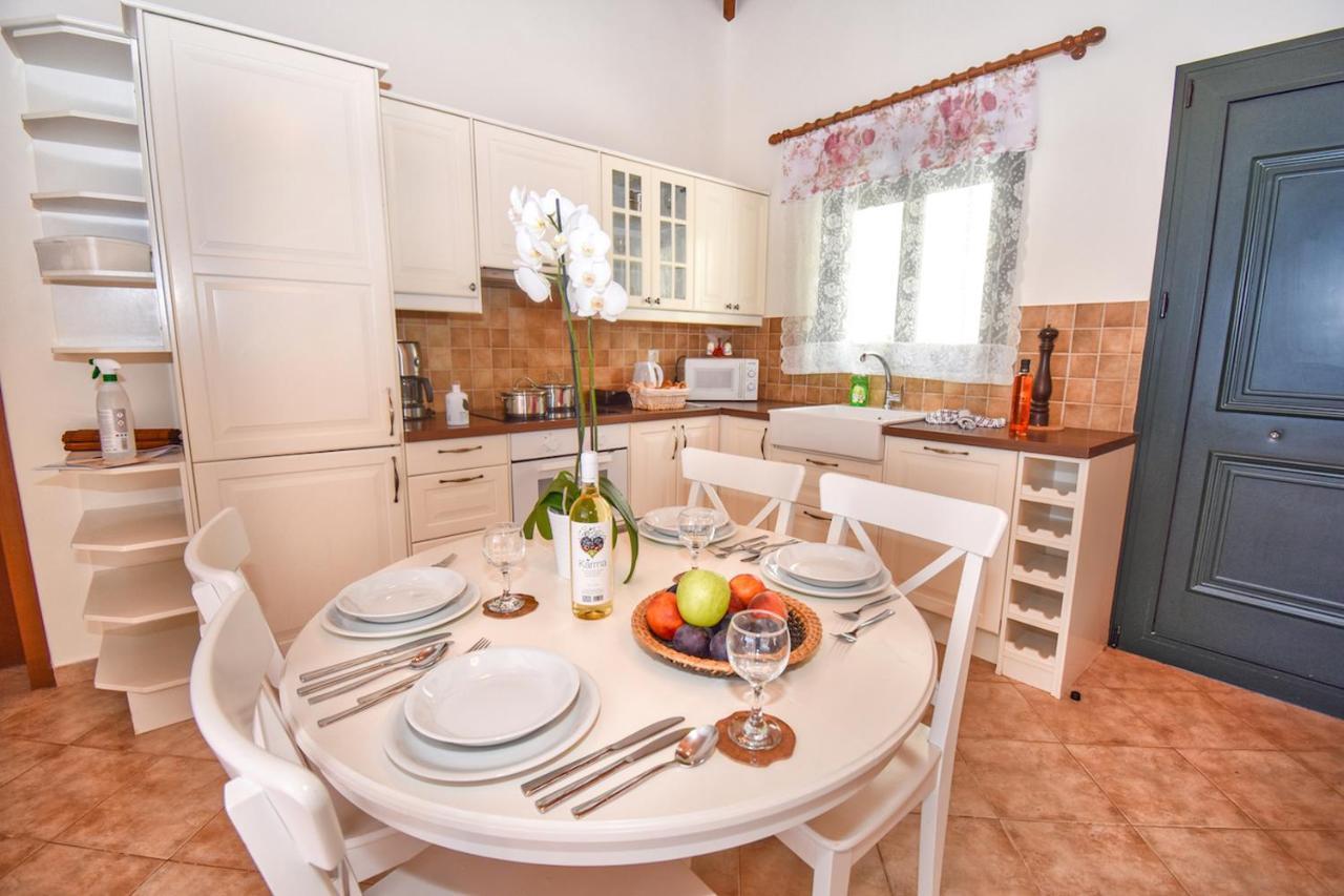 Corfu Resorts Villas Pelekas Bagian luar foto