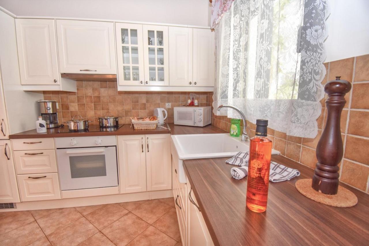Corfu Resorts Villas Pelekas Bagian luar foto